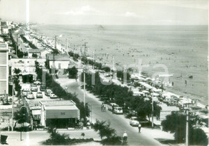 Cartolina originale da collezione 1966 MAROTTA PU Scorcio panoramico del lungomare Cartolina ANIMATI FG VG 1