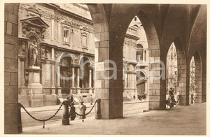 Cartolina originale da collezione 1936 MILANO Portici Palazzo della Ragione in Via MERCANTI *Cartolina ANIMATA FP 1
