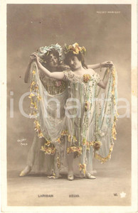 Cartolina originale da collezione 1905 ca FRANCE TEATRO Attrici LARIDAN e SELVA danza floreale in sottoveste FP 1