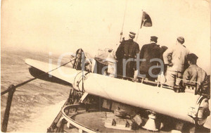 Cartolina originale da collezione 1910 ca MARINA MILITARE Ufficiali sulla torpediniera 24 O.S. Cartolina FP NV 1