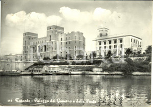 Cartolina originale da collezione 1950 ca TARANTO Palazzo del Governo e delle Poste *Cartolina postale FG VG 1