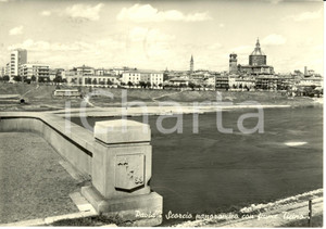 Cartolina originale da collezione 1956 PAVIA Scorcio panoramico con fiume TICINO  Cartolina FG VG 1