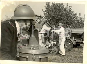 Fotografia d epoca originale 1941 WW2 CONTRAEREA ITALIANA Soldati al telemetro del faro Foto DANNEGGIATA 1