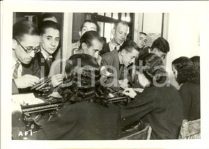 Fotografia d epoca originale 1941 MADRID WW2 Operai spagnoli partono volontari per GERMANIA Fotografia 1