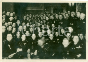 Fotografia d epoca originale 1938 ROMA Gli squadristi di LUCCA ricevuti a Palazzo VENEZIA Foto DANNEGGIATA 1