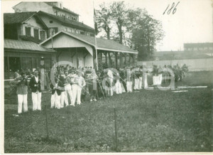 Fotografia d epoca originale 1934 MILANO ? Concorrenti di una gara di tiro a segno pronti a sparare FOTO 1