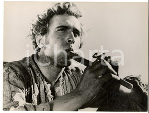 Fotografia d epoca originale 1960 ca CINEMA FRANCE Vagabondo suona il piffero Fotografia 24x18 1