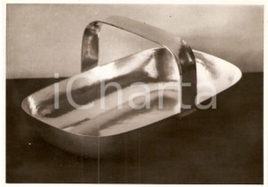 Fotografia d epoca originale 1936 MILANO Mostra del giocattolo  Cestino in peltro Fotografia 1