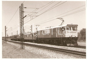 Fotografia d epoca originale 1975 ca NRZ National Railways of ZIMBABWE Electric locomotive ELI 4102 Foto 1