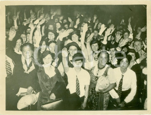 Fotografia d epoca originale 1937 ROMA L arrivo delle associazioni femminili fasciste Fotografia DANNEGGIATA 1