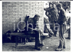 Fotografia d epoca originale 1936 OPFIKONZURICH SCHWEIZER ARMEE Militari del 127° Battaglione a riposo Foto 1