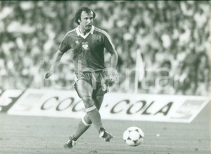 Fotografia d epoca originale 1980 ca CALCIO Nazionale POLONIA Calciatore KUCEVIZ Sponsor COCA COLA Fotografia 1