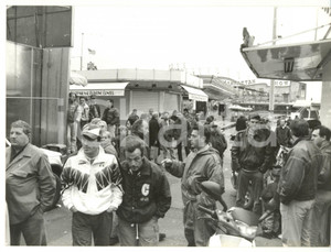 Fotografia d epoca originale 1995 GENOVA Operai al luna park  Fotografia VINTAGE 24x18 cm 1