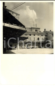 Fotografia d epoca originale 1961 STRADELLA Cortile con cementificio in attivitÃ  Foto PERDUCA 11x16 1
