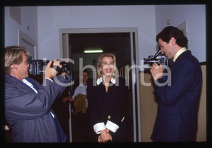 35mm vintage slide* 1990 ca Katherine KELLY LANG Skott SNIDER Daniel McVICAR