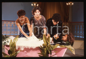 35mm vintage slide* 1984 TELEVISIONE Beppe GRILLO Antonia DELL'ATTE RAI UNO (6)