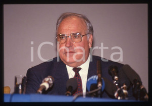35mm vintage slide* 1990 ca ITALIA Helmut KOHL in conferenza stampa - CDU (3)