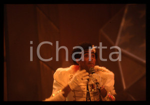 35mm vintage slide* 1980ca MUSICA Bobby FARRELL durante un'esibizione (3)