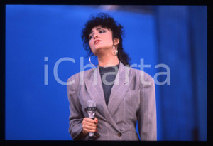 35mm vintage slide* 1990ca TELEVISIONE Marcella BELLA Ritratto della cantante 12