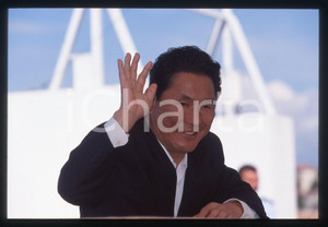 35mm vintage slide* 1999 FESTIVAL DI CANNES Takeshi KITANO Ritratto regista (6)