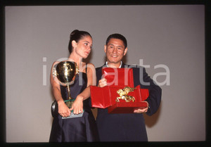 35mm vintage slide* 1997 MOSTRA VENEZIA Takeshi KITANO Robin TUNNEY Ritratto (8)