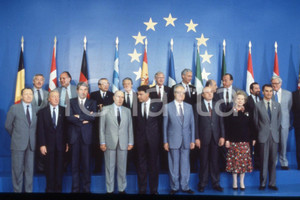 35mm vintage slide* 1989 MADRID Margaret THATCHER François MITTERRAND - CEE (1)