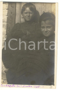 1905 CANTAGALLO (PO) Ritratto di bambine in abito scuro *Fotocartolina 