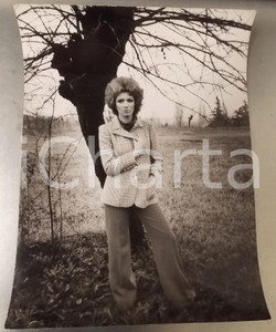 1970 ca COSTUME Cantante Iva ZANICCHI con giacca a quadretti (2) *Foto 30x40