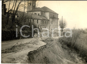 1956 Area di TORINO Frana sulla strada per l'Eremo *Fotografia 18x13