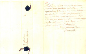 1716 SAINT-GERMAIN-EN-LAYE Regina Maria Beatrice d' Este - Lettera con AUTOGRAFO Lettera con firma autografa di Maria Beatrice d'Este (nota anche come Maria di Modena o Mary of Modena) al parente cardinale Girolamo Grimaldi, dal castello di Saint-Germain-en-Laye, dove si trovava in esilio come moglie di Giacomo II Stuart.Nella lettera, in lingua francese, Maria Beatrice d'Este ringrazia il cardinale per una lettera ricevuta e per le dimostrazioni di affetto che vi erano contenute.Sigilli in cera nera e cordini verdi in seta originali apposti al verso.CONDIZIONI: FAIR (piegature d'epoca)PAGINE: 4 (1 scritta + 1 con indirizzo)FORMATO: 17x22 cm     originale e autentica 1