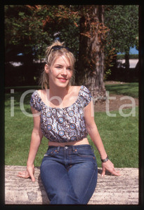 35mm vintage slide* 2000ca COSTUME Jennifer PAIGE Ritratto della cantante (26)
