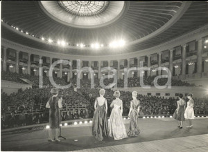 1961 VARSAVIA Teatro Palazzo della Cultura - Sfilata MODA con fibre MONTECATINI