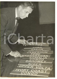 1960 NEW YORK Assemblea ONU - Cartelli per i nuovi stati membri *Foto 13x18 cm