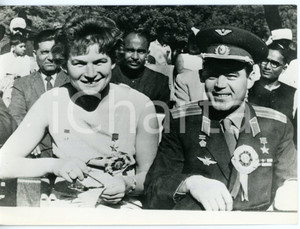 1963 NEW DELHI Valentina TERESKOVA e Andrijan NIKOLAEV in viaggio di nozze *Foto