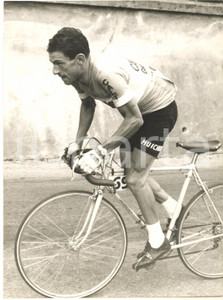 1958 CICLISMO GIRO D'ITALIA Tappa Saint-Vincent - Superga - Aldo MOSER *Foto Fotografia d'epoca, con didascalia coeva. CONDIZIONI: GFORMATO: 13x18 cm    originale e autentica 1