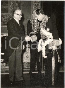 1957 ROMA Giovanni GRONCHI riceve don Emilio NAVASQUEZ RUIZ ambasciatore Spagna