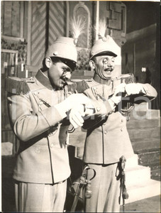 1953 MUNICH THEATRE A scene from Ziehrer's operetta "The Tramps" *Photo 15x20 cm