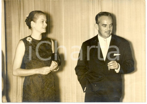 1957 ROMA - QUIRINALE Ranieri e Grace di Monaco a un ricevimento della Legazione