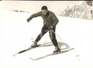 1957 CERVINIA Renato RASCEL in vacanza sulla neve - Fotografia 18x13 cm