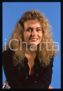 35mm vintage slide* 1989 CANALE 5 Ylenia CARRISI - Ritratto della showgirl (13)