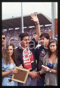 35mm vintage slide* 1991 LUCCA - CALCIO Corrado ORRICO con tifosi LUCCHESE (3)