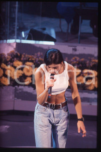 35mm vintage slide* 1996 SANREMO GIOVANI Antonella RUGGIERO DIONIRA Ritratto (2)