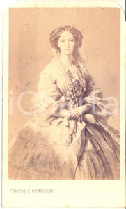 1860 ca Maria Alexandrovna (Marie of Hesse) Empress of RUSSIA *Photo DESMAISONS  Fotografia originale d'epoca, stampata all'albumina.FOTOGRAFO: E. Desmaisons - ParisCONDIZIONI: G (ma angoli smussati per l'inserimento in un album)FORMATO: CDV    originale e autentica 1