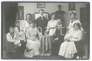 Fotografia d epoca originale 1900 ca PFORZHEIM D Portrait of a noble family  Photo Max WIESENER 1