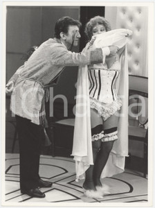 Fotografia d epoca originale 1986 RAI UNO Io a modo mio  Sketch Gigi PROIETTI e Stefania SANDRELLI Foto 1