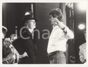 Fotografia d epoca originale 1985 RAI Loretta Goggi in quiz Gianni BREZZA Loretta GOGGI backstage  Foto 1