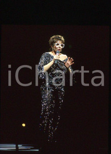 Fotografia d epoca originale Liza MINNELLI on stage   ITALY ? 1990 ca 35mm vintage slide 4 1