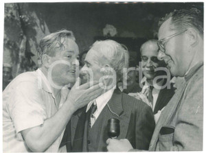 Fotografia d epoca originale 1955 COSTUME ITALIA Gino PRATO il calzolaio milionario  Intervista Foto 1