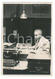 Fotografia d epoca originale 1950 ca COSTUME  ITALIA  Lavoro d ufficio Foto anonima 6x8 cm 1