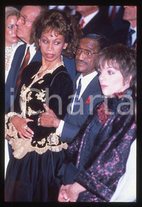 Fotografia d epoca originale Liza MINNELLI Sammy DAVIS jr Altovise DAVIS  PARIS 1989 35mm vintage slide 1